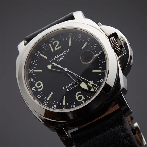 panerai automatic watch|Panerai luminor automatic with date.